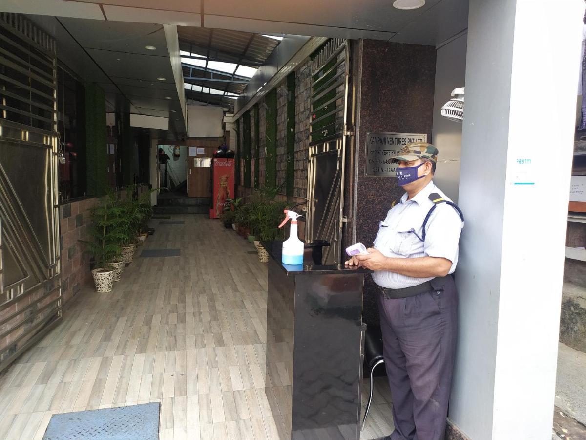 The Avenue Hotel Ballygunge Калькутта Экстерьер фото